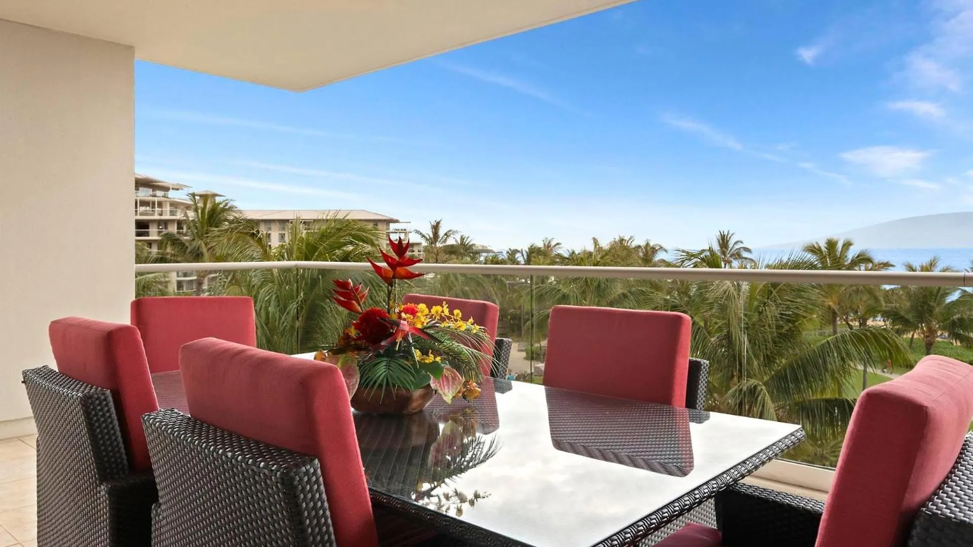 Kbm Resorts Free Car Honua Kai Konea Hkk-451 Oceanfront W Wraparound Lanai Kaanapali 0*,  United States